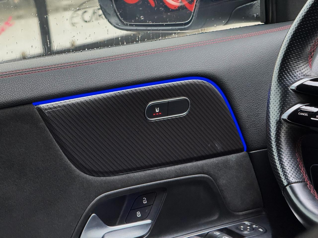 Mercedes-Benz GLA 200 d AMG Premium TETTO MULTIBEAM