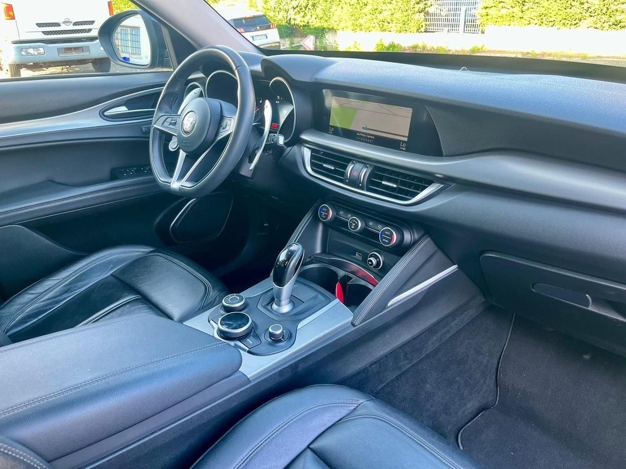 Alfa Romeo Stelvio 2.2diesel 210CV 2017 132.000km perfetta