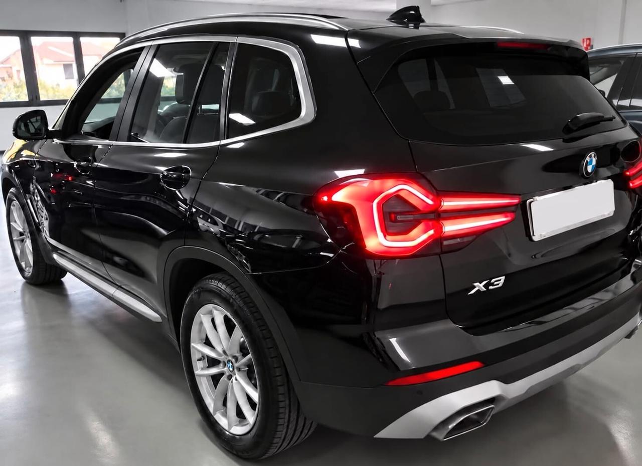 Bmw X3 xDrive20d 48V 4x4 con tetto panoramico