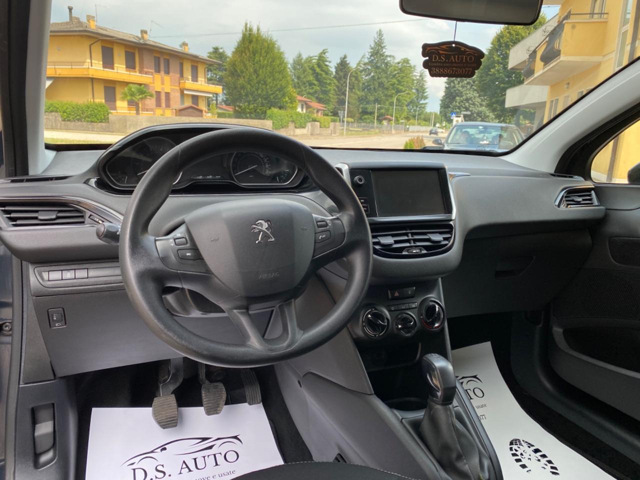 Peugeot 208 PureTech Ok Neopatentati
