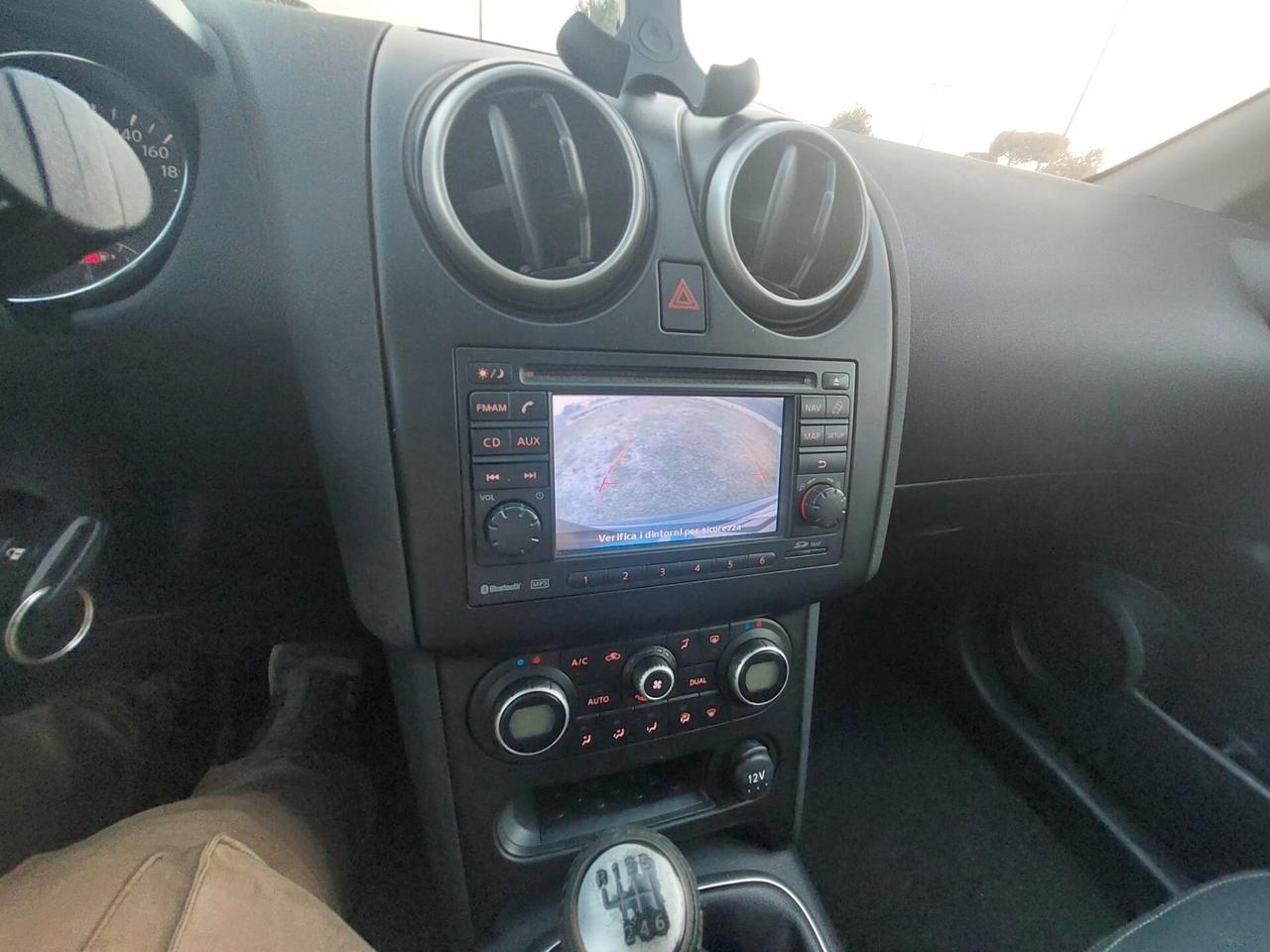Nissan Qashqai Qashqai+2 2.0 dCi DPF Tekna