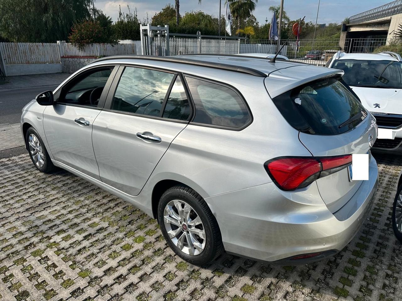 Fiat Tipo 1.4 T-Jet 120CV GPL SW Easy-01/2017