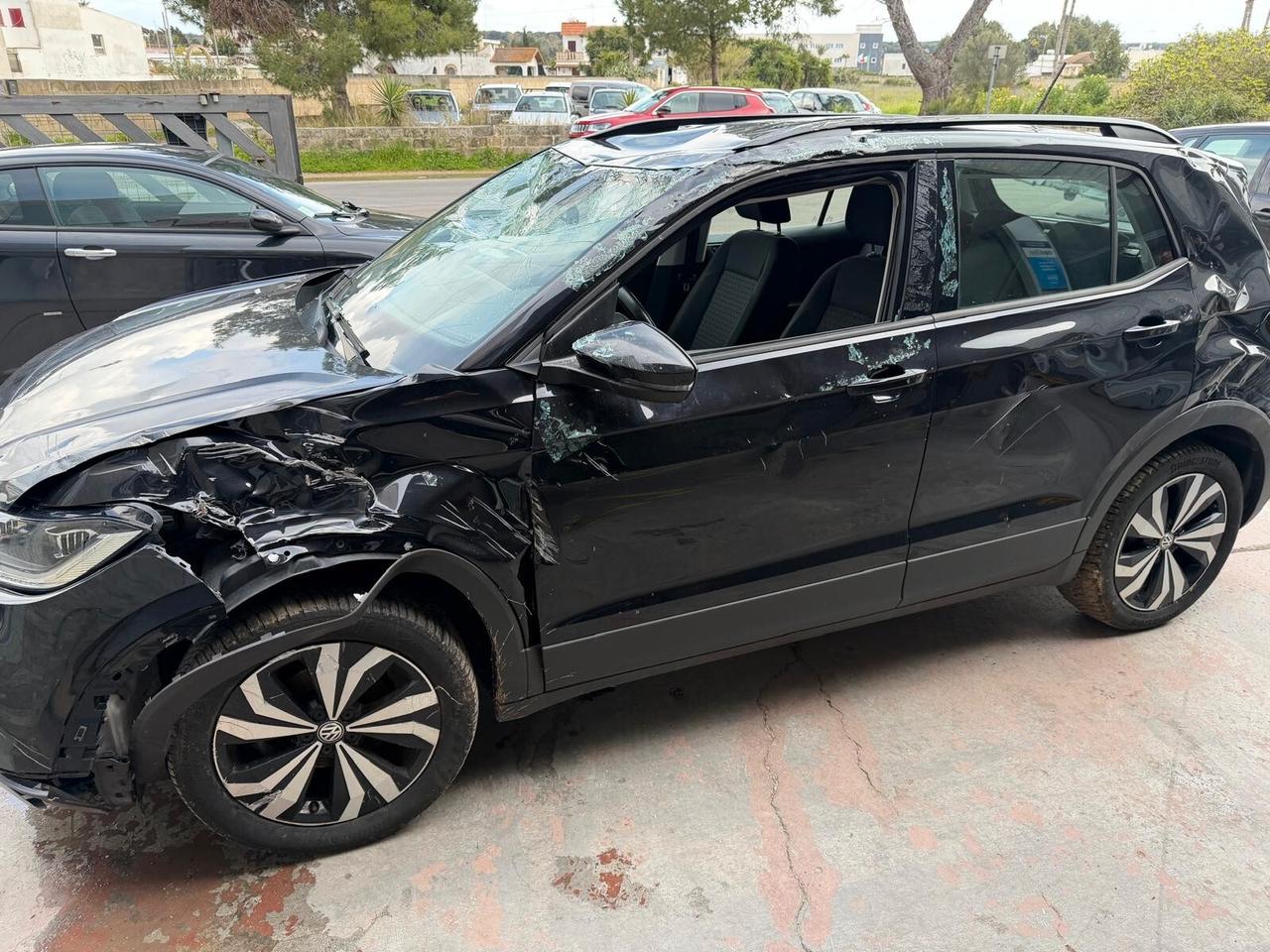 Volkswagen T-Cross 1.0 TSI 115 CV - benz - 2020