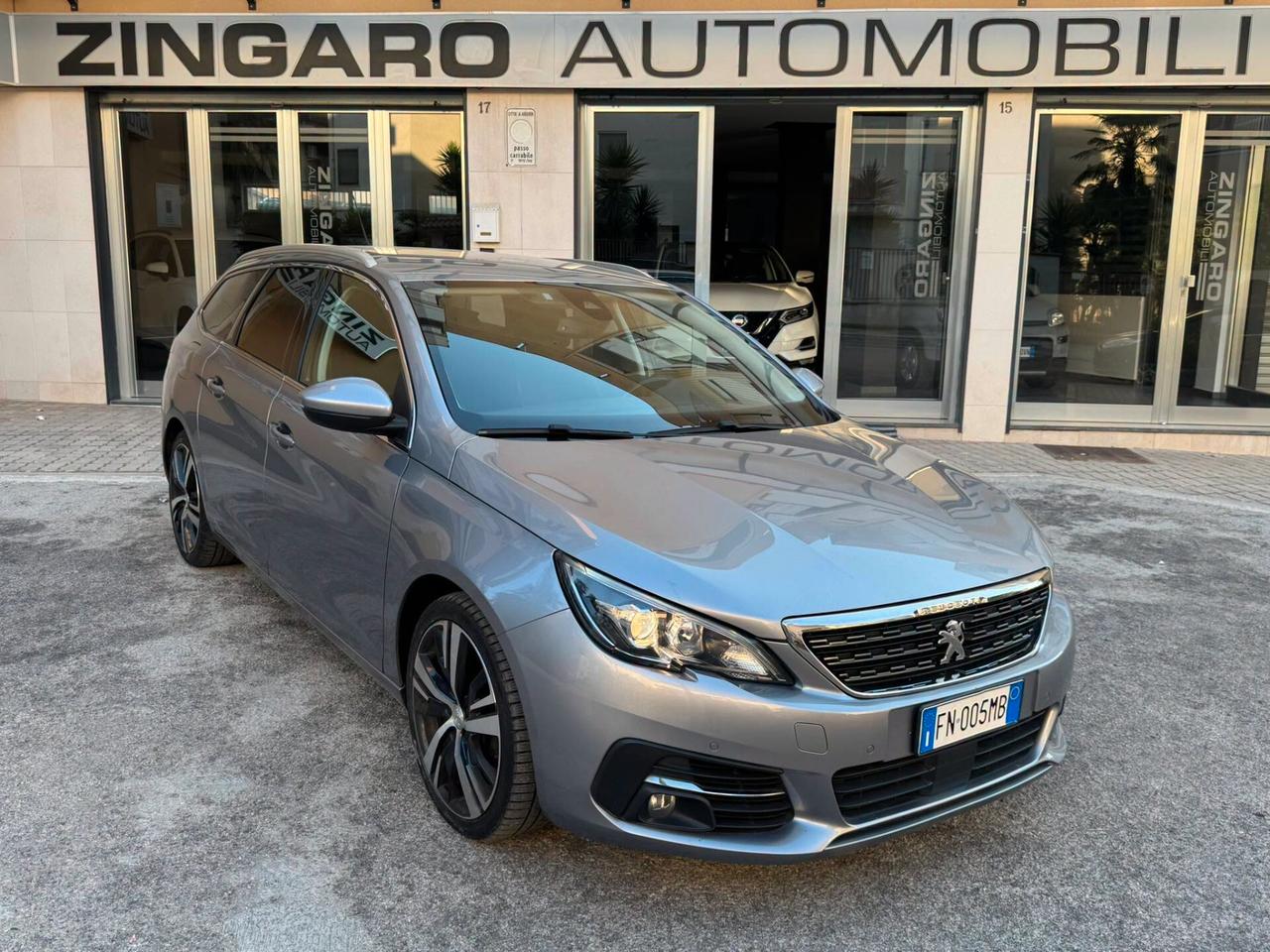 PEUGEOT 308 1.6 HDI 120 CV. S.W. ALLURE FULL FULL PERFETTA