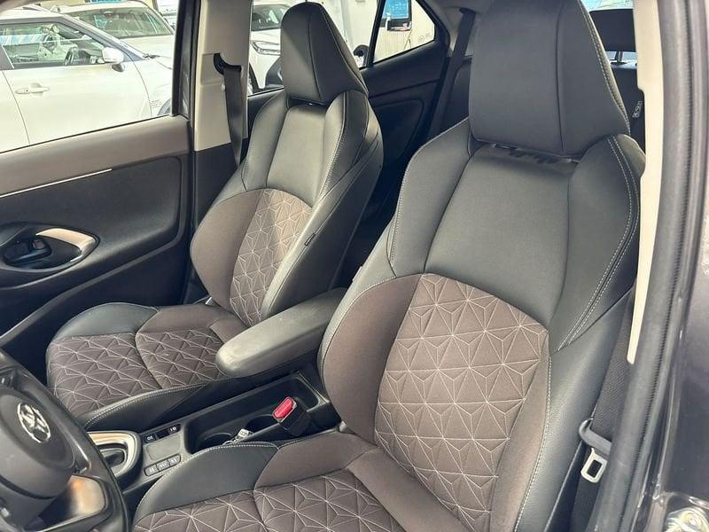 Toyota Yaris Cross Yaris Cross 1.5h Lounge fwd 116cv e-cvt