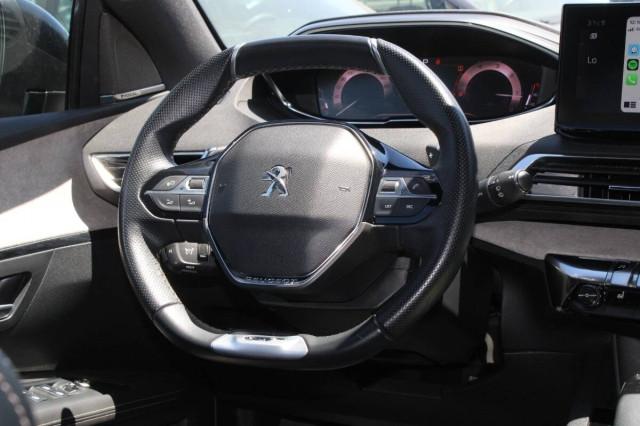 Peugeot 3008 II 1.5 bluehdi GT s&s 130cv AUTO con CarPlay