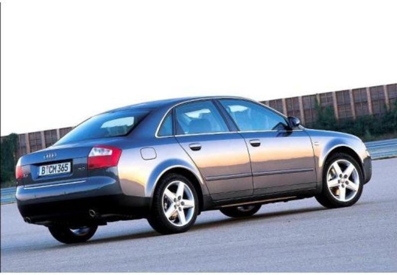 Audi A4 II 1.9 tdi 130cv