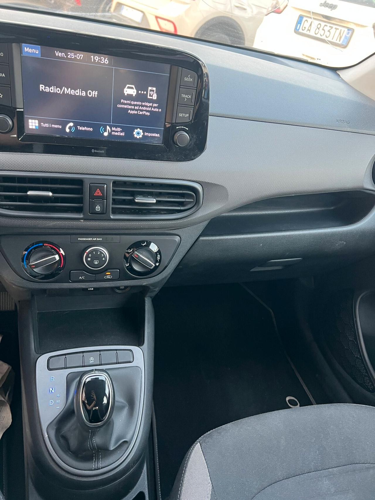 Hyundai i10 1.0 MPI AT Prime,CAMBIO AUTOMATICO