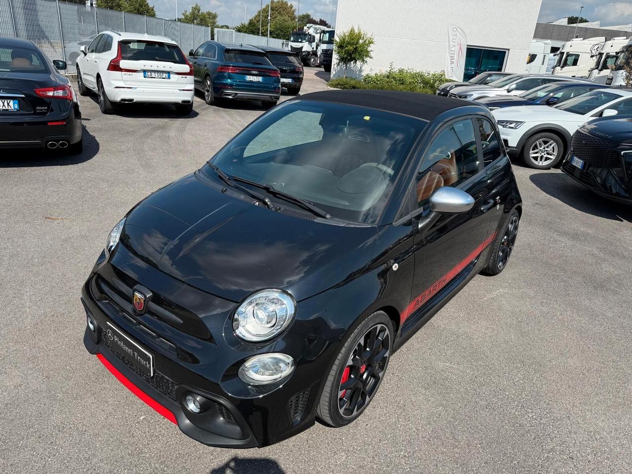 Abarth 595 C 1.4 Turbo T-Jet 180 CV Competizione