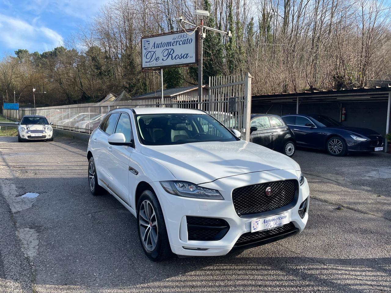 Jaguar F-Pace 2.0 D 240 CV AWD aut. R-Sport