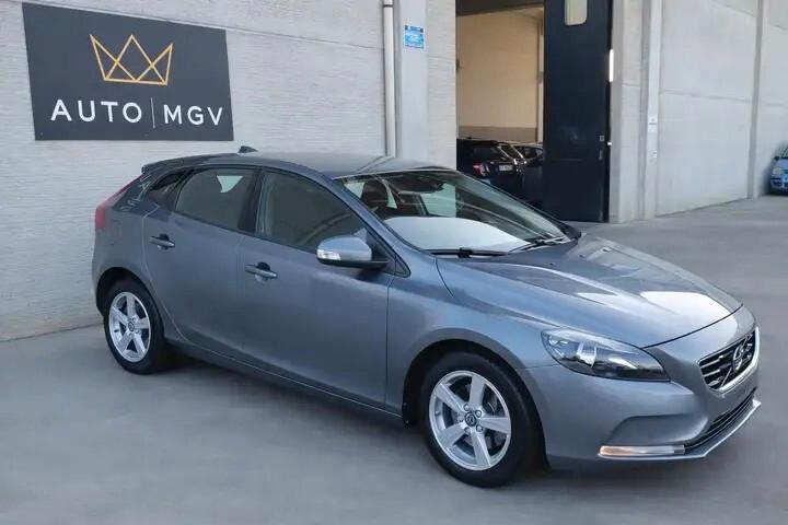 Volvo V40 D2 Momentum