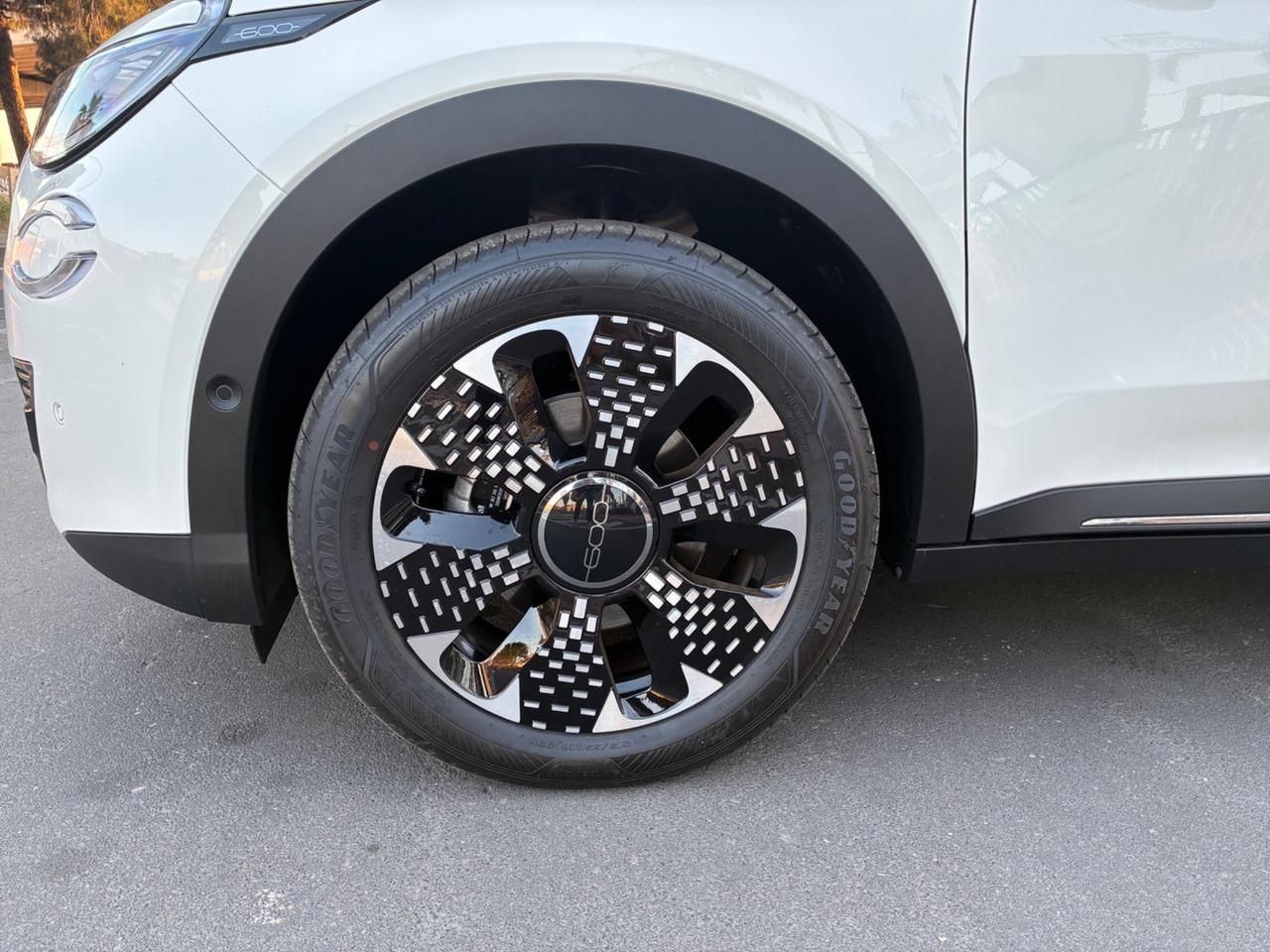 Fiat 600 Hybrid 110 CV DCT MHEV La Prima KM0