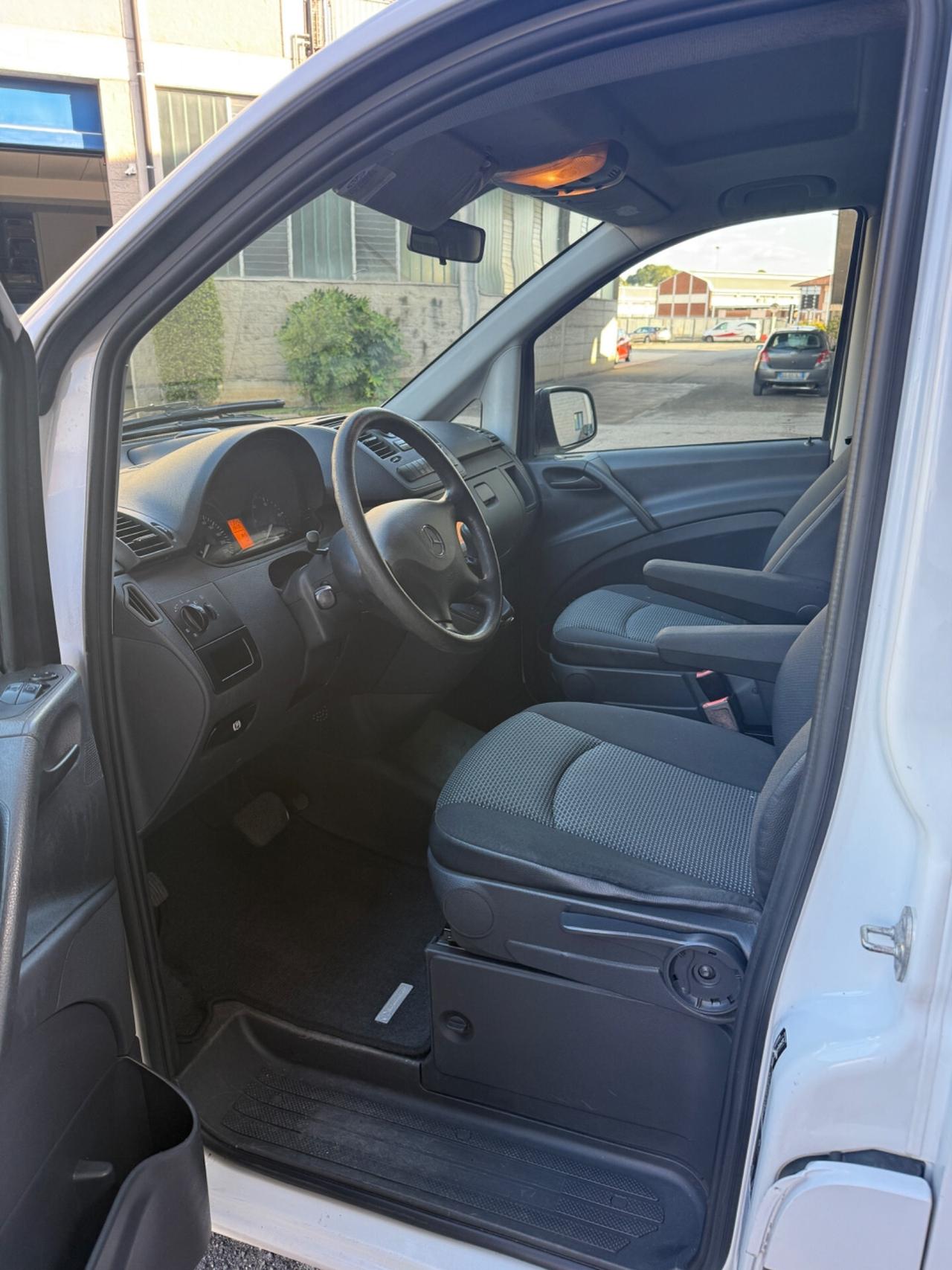 Mercedes-benz Vito 5 Posti Passo Lungo