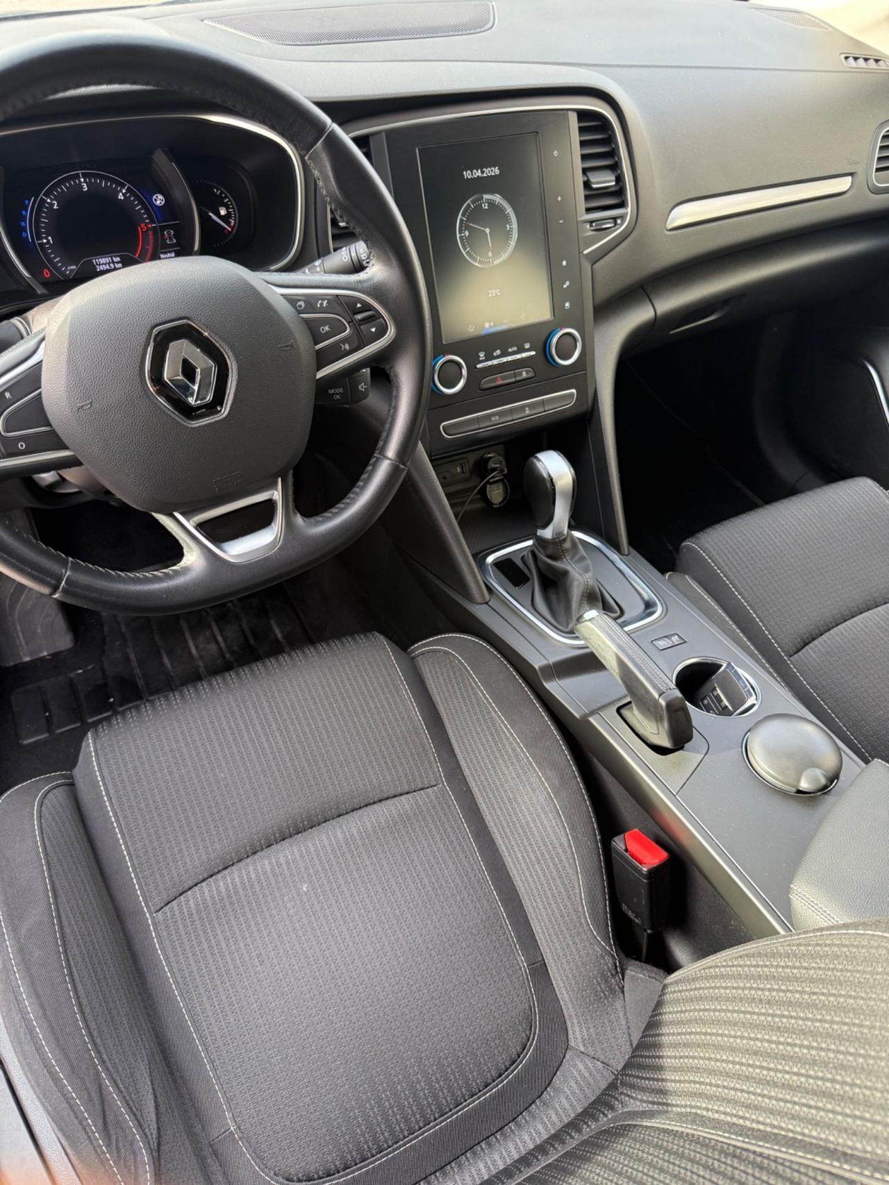 Renault Megane Mégane Blue dCi 115 CV EDC Duel2