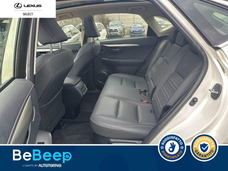 Lexus NX 300H 2.5 PREMIUM 4WD CVT