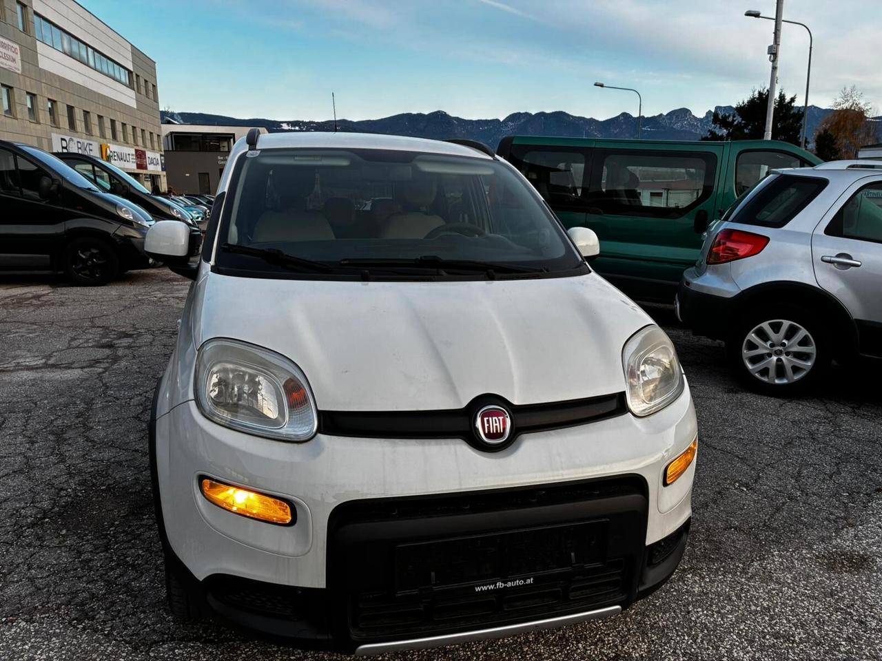 FIAT PANDA 4x4 1.3MJT 75CV TREKKING GANCIO TRAINO