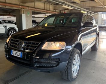 Volkswagen Touareg 2.5 R5 TDI 4x4