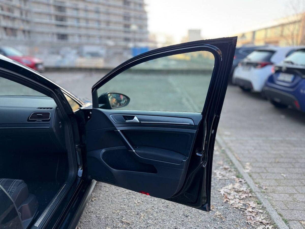 Volkswagen Golf 2.0 tdi Gtd 184cv dsg