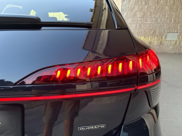 AUDI A6 Avant TDI 150 kW S tronic quattro S line edition one.