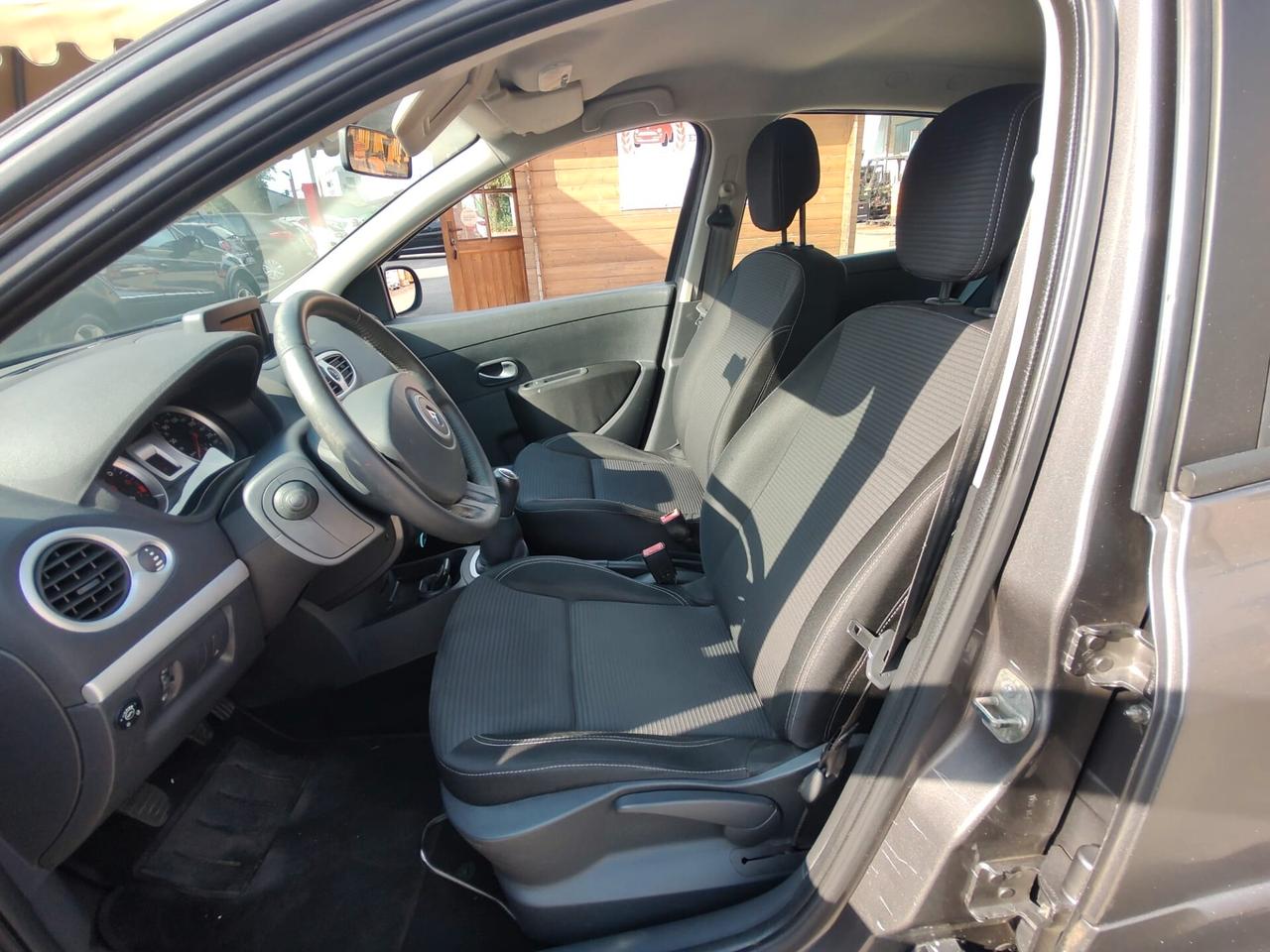Renault Clio 1.2 16V 5 porte Dynamique, BENZINA\GPL, OK NEOPATENTATI, GARANZIA L.12 MESI
