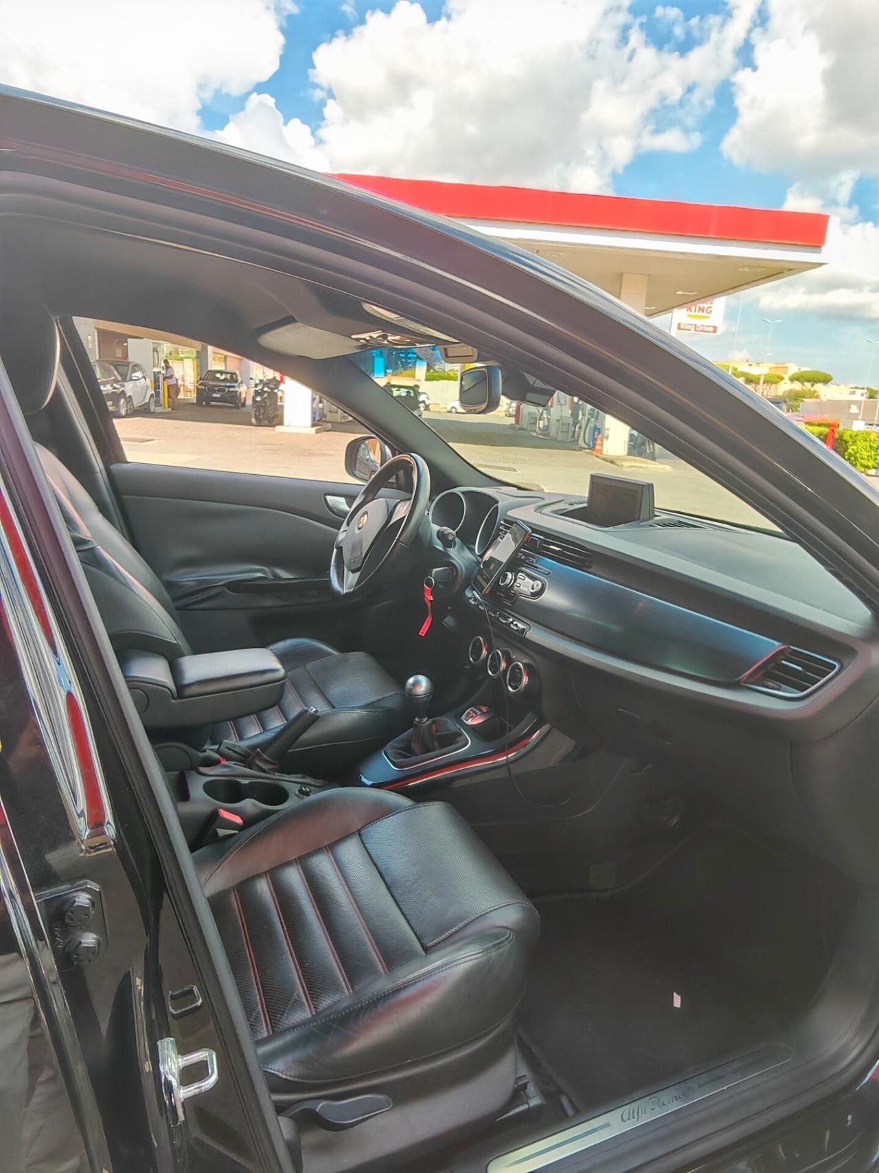 Alfa Romeo Giulietta 2.0 JTDm-2 140 CV Exclusive