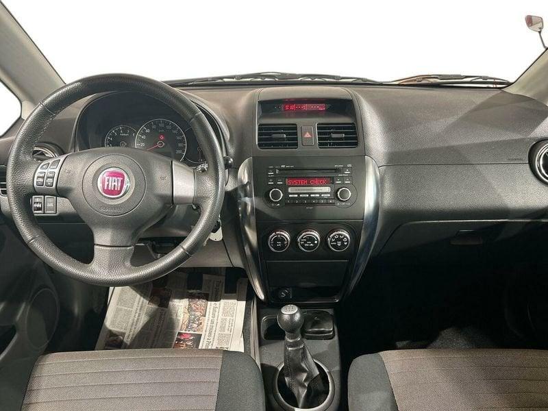 FIAT Sedici 1.6 16V 4x4 Emotion