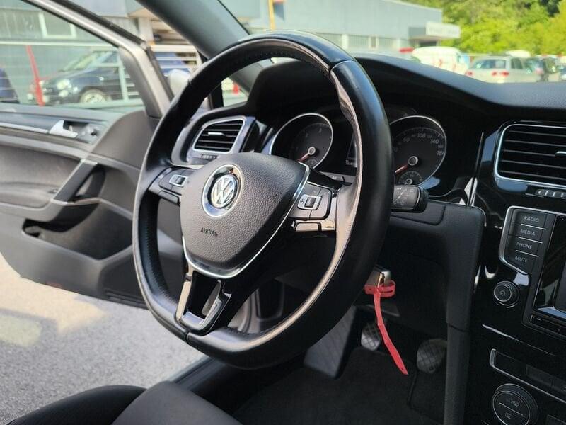 Volkswagen Golf 1.6 TDI Highline