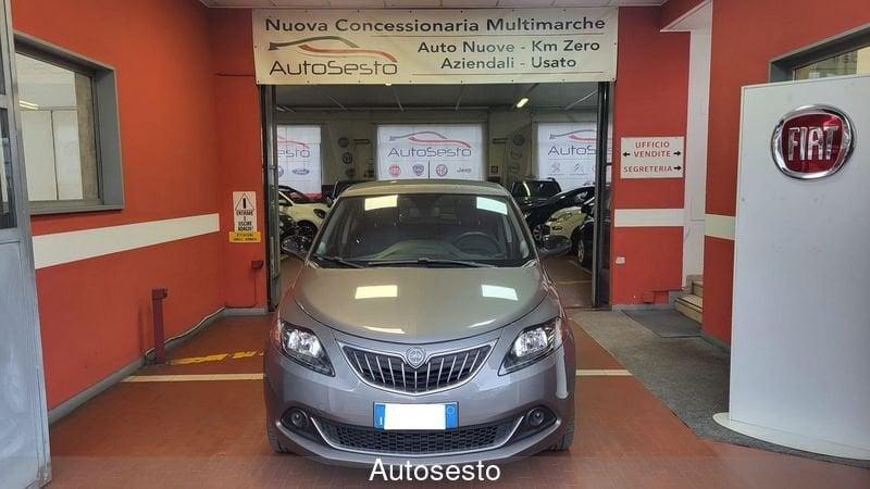 Lancia Ypsilon 1.0 FireFly 5 porte S&S Hybrid Silver