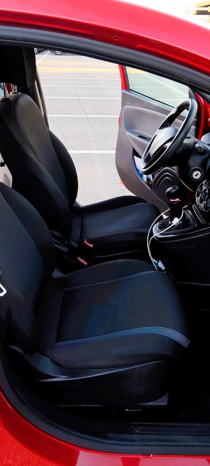 Lancia Ypsilon 1.2 69 CV 5 porte GPL ELEFANTINO BLU