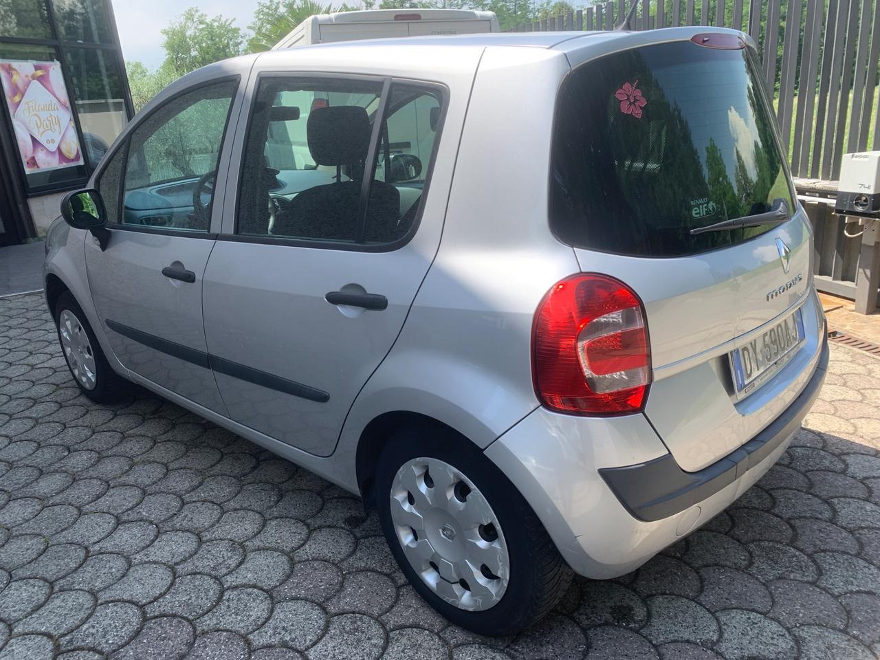 Renault Modus 1.2 16V Dynamique