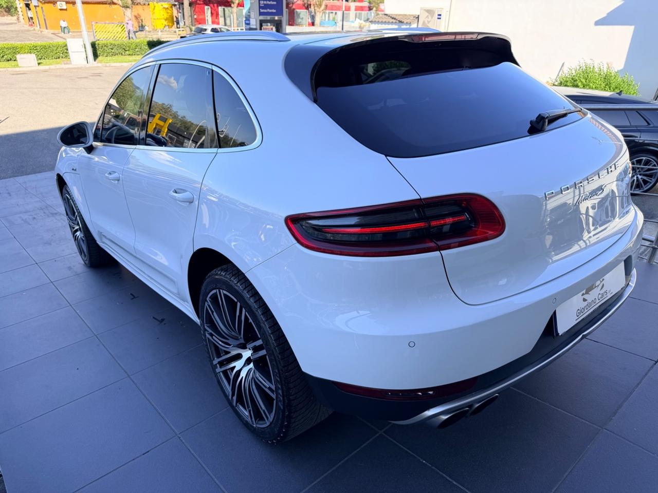 Porsche Macan 3.0 S Diesel white edition pari al nuovo