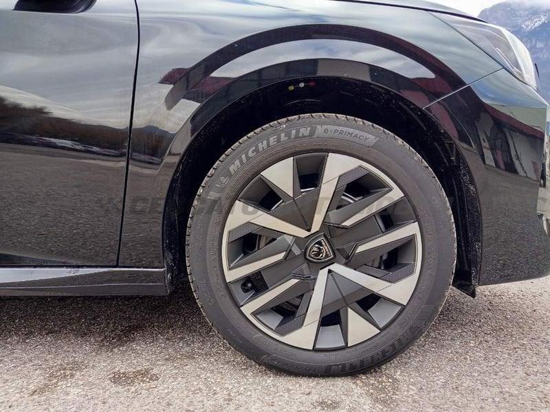 Peugeot 208 208 ST 12E MHEV P6