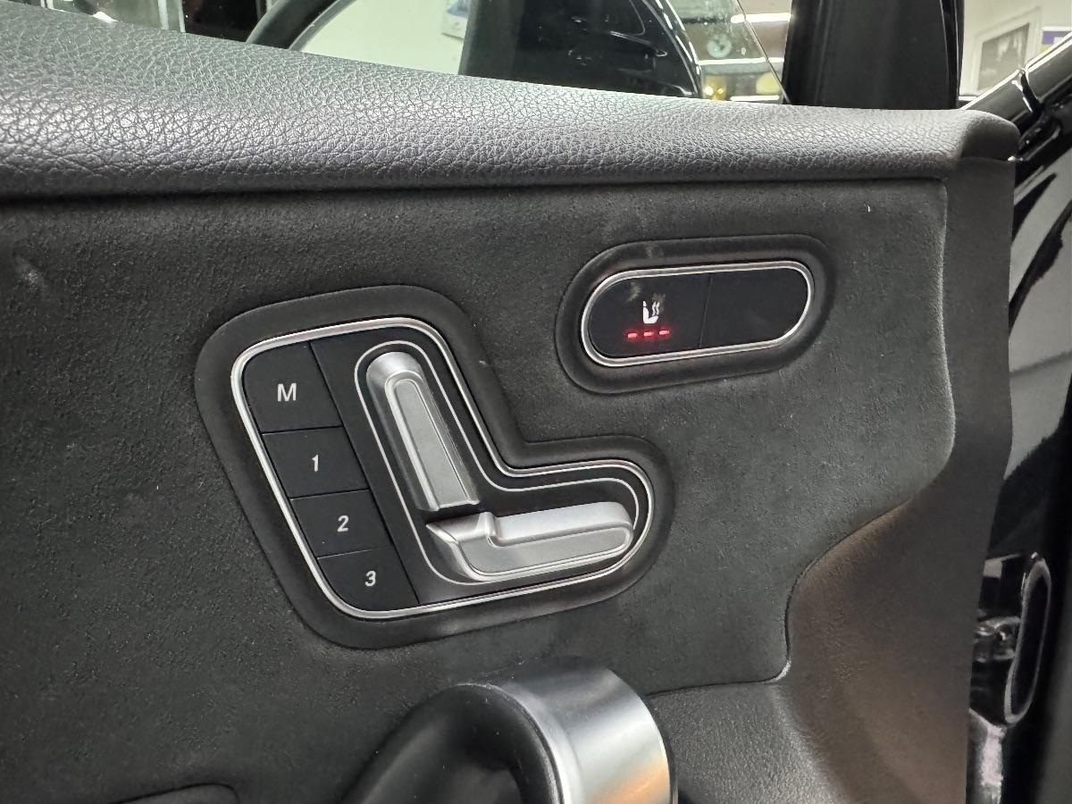 MERCEDES A 180 d Automatic Premium AMG TETTO/ LUCI/ BURMESTER/ MEMORIE