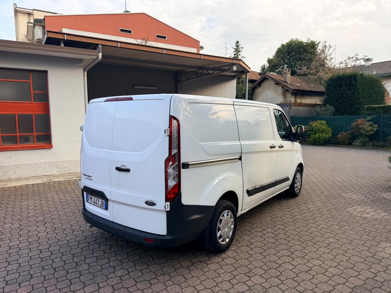 FURGONE FORD TRANSIT CUSTOM