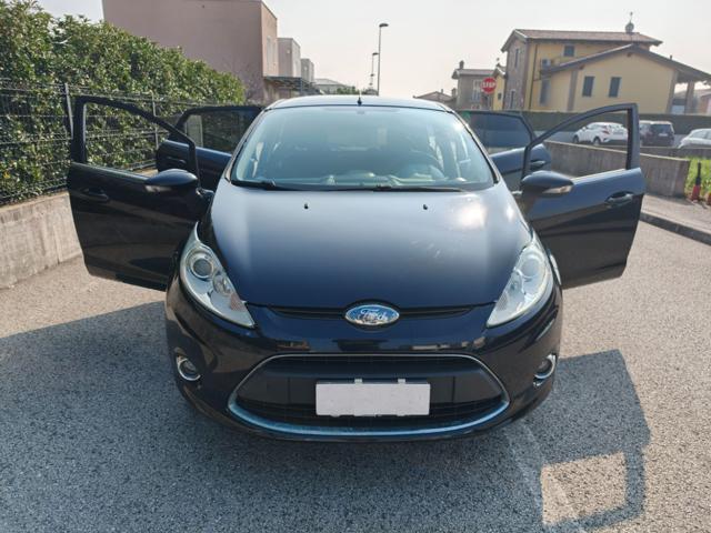FORD Fiesta 1.2 Benzina 5 porte ( DISTRIBUZIONE FATTA )