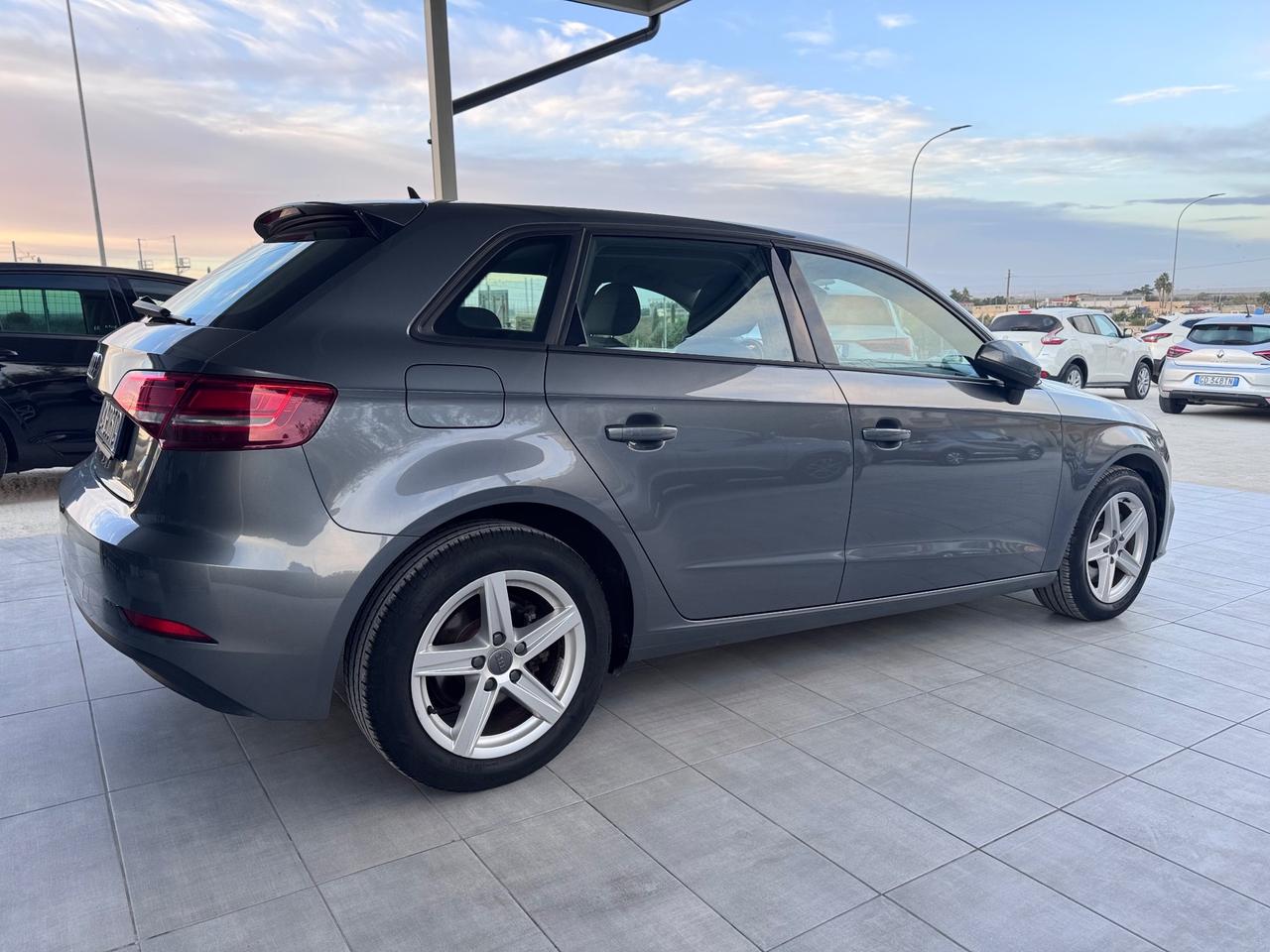 Audi A3 SPB 35 TDI S tronic Business
