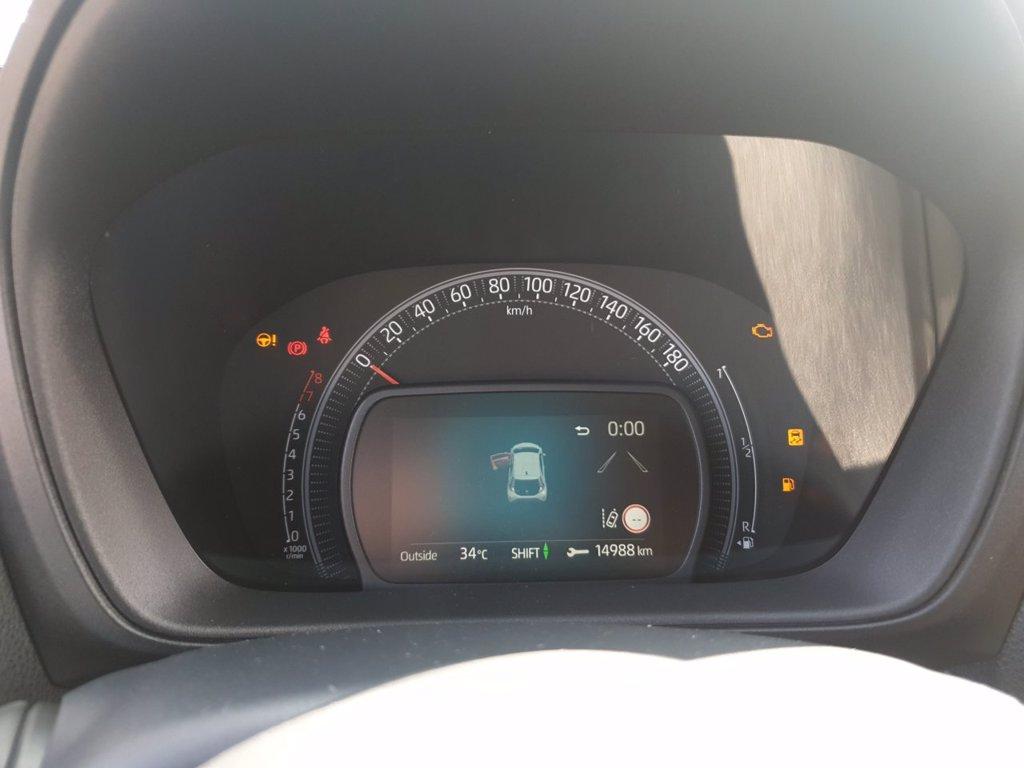 TOYOTA Aygo x 1.0 active 72cv del 2025