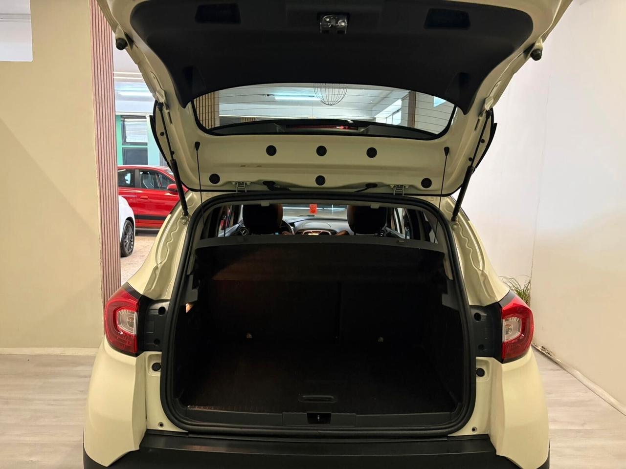 Renault Captur 1.500cc dCi 90cv Allestimento R-Link
