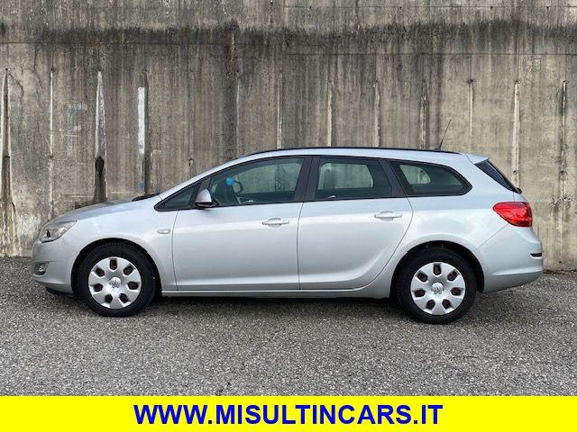 OPEL Astra 1.7 CDTI 110CV Sports Tourer Business Autocarro