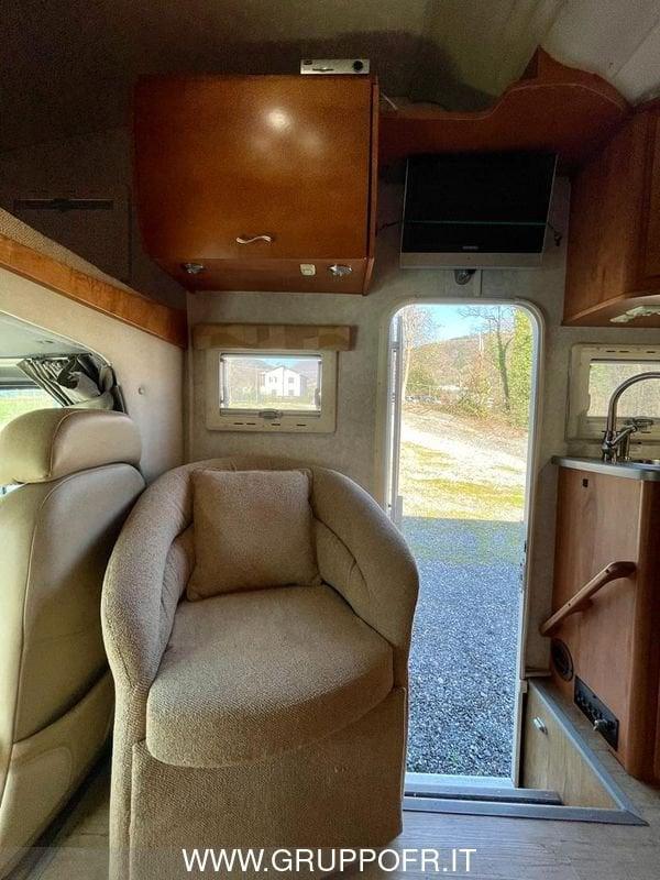 Ford E 450 VISTA CRUISER E 450 6.0 TD 2 POP UP TRAINO 35 Q MANSARDATO
