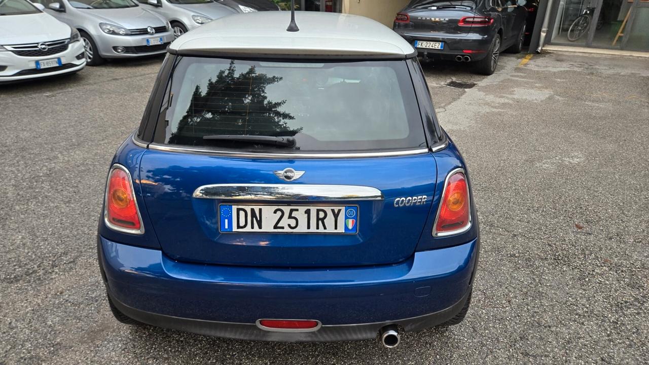 Mini 1.6 16V Cooper