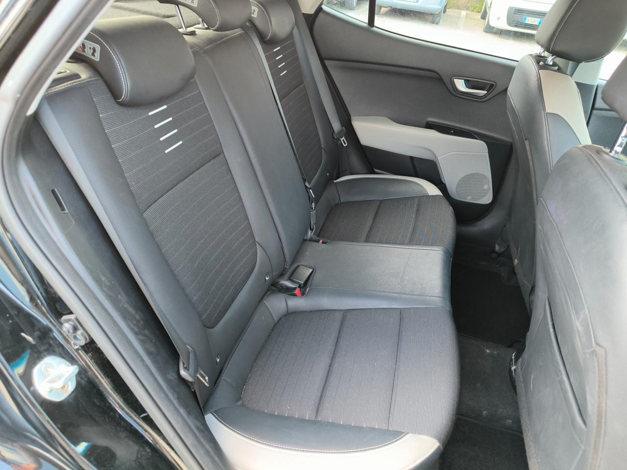 Kia Stonic 1.4 MPI EcoGPL Energy