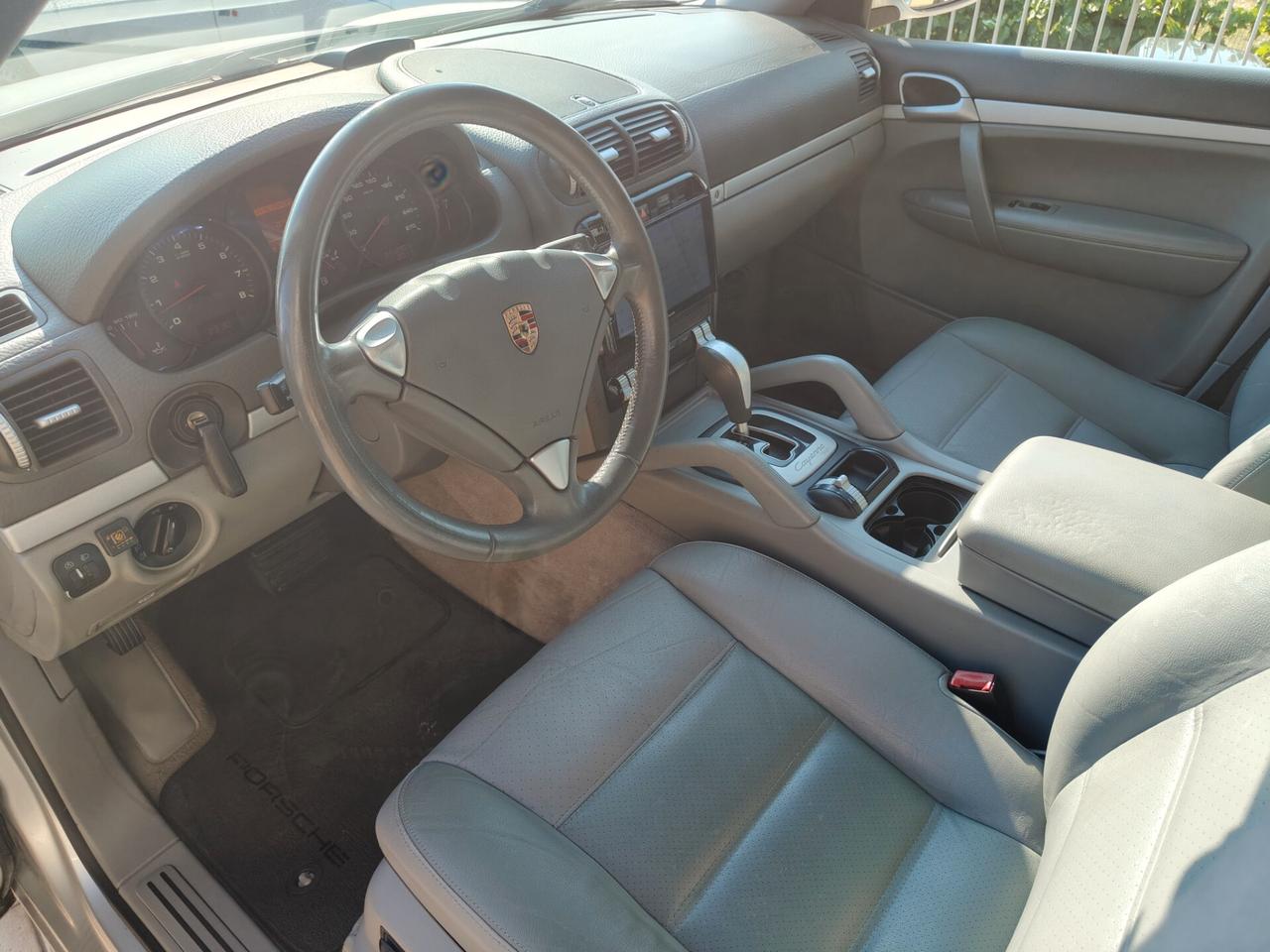 Porsche Cayenne 3.2 V6 cat