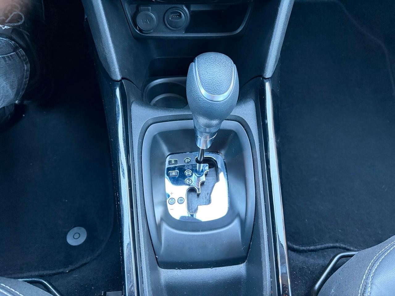 Peugeot 2008 BlueHDi 120 EAT6 S&S Allure