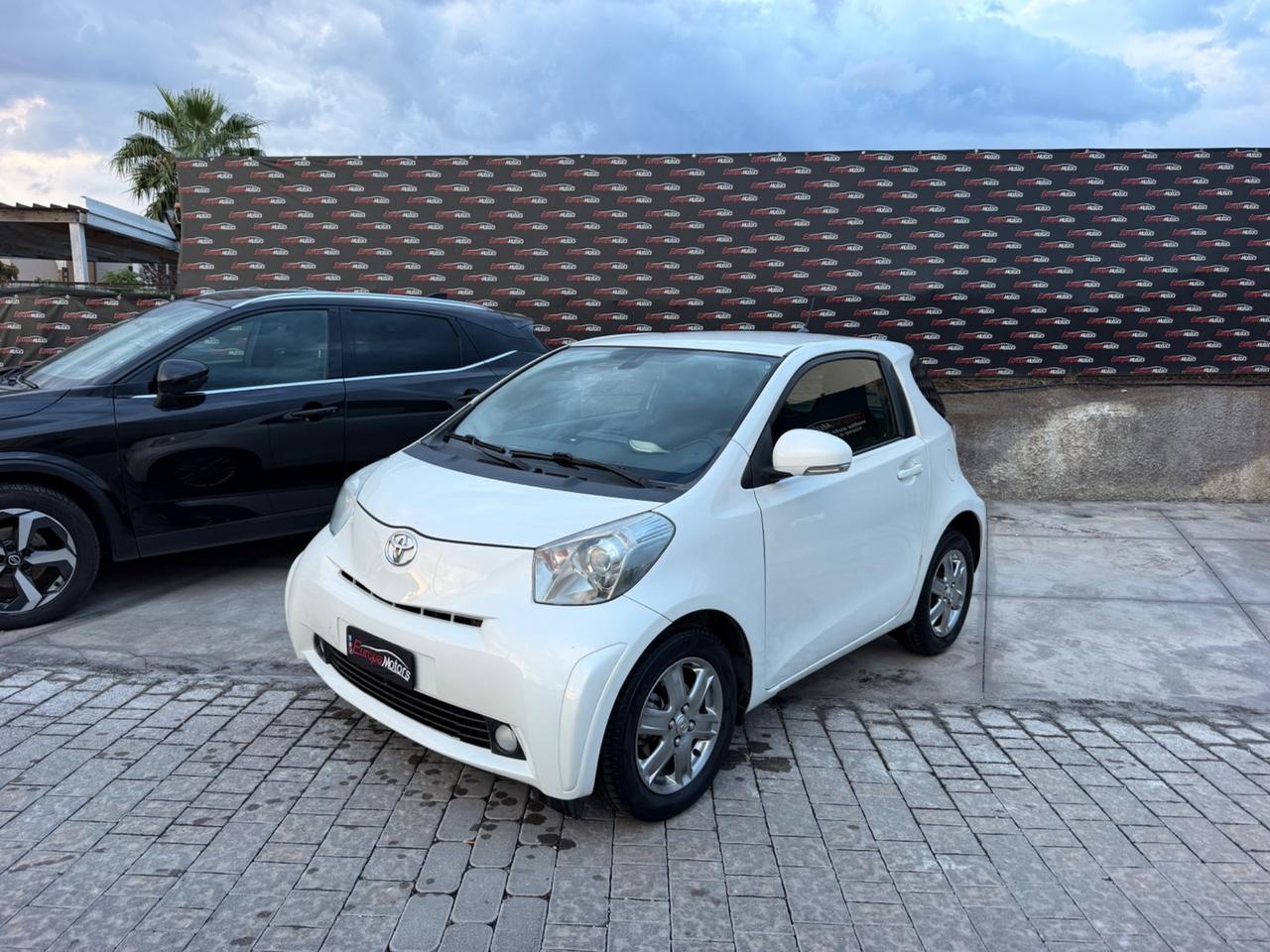 Toyota iQ 1.0 CVT Sol