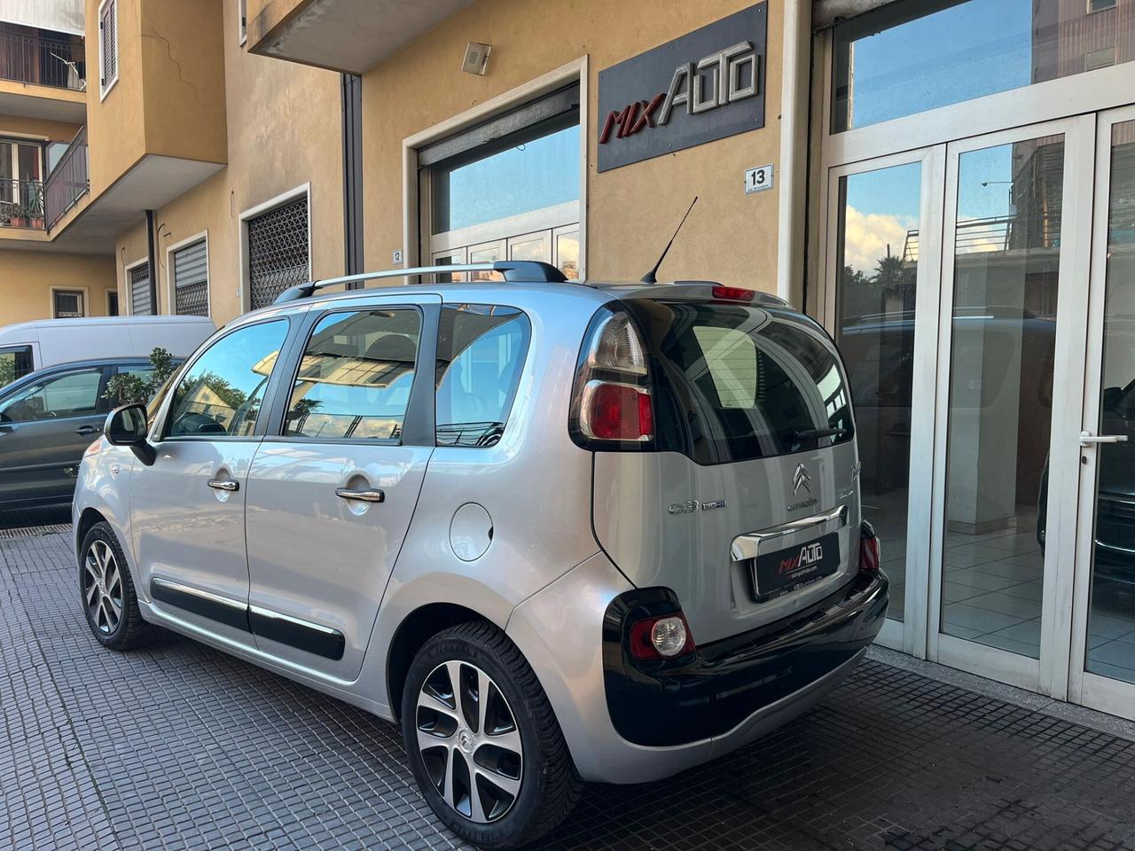 Citroen C3 Picasso BlueHDi 100 Exclusive Cinema