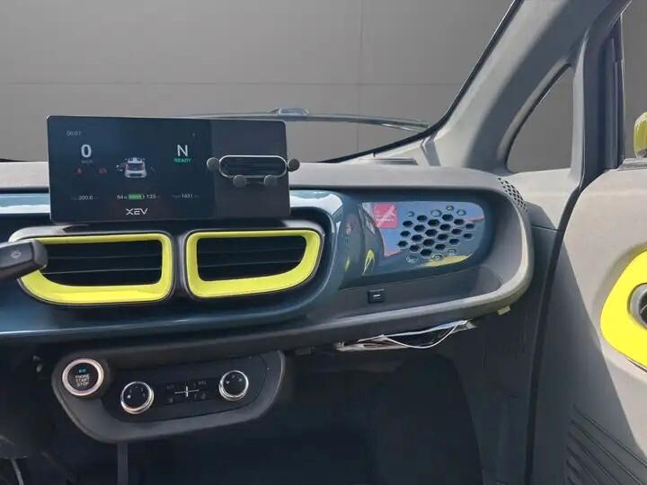 Xev Yoyo UNIPRO-PROMO FINANZIAMENTO LS CAR