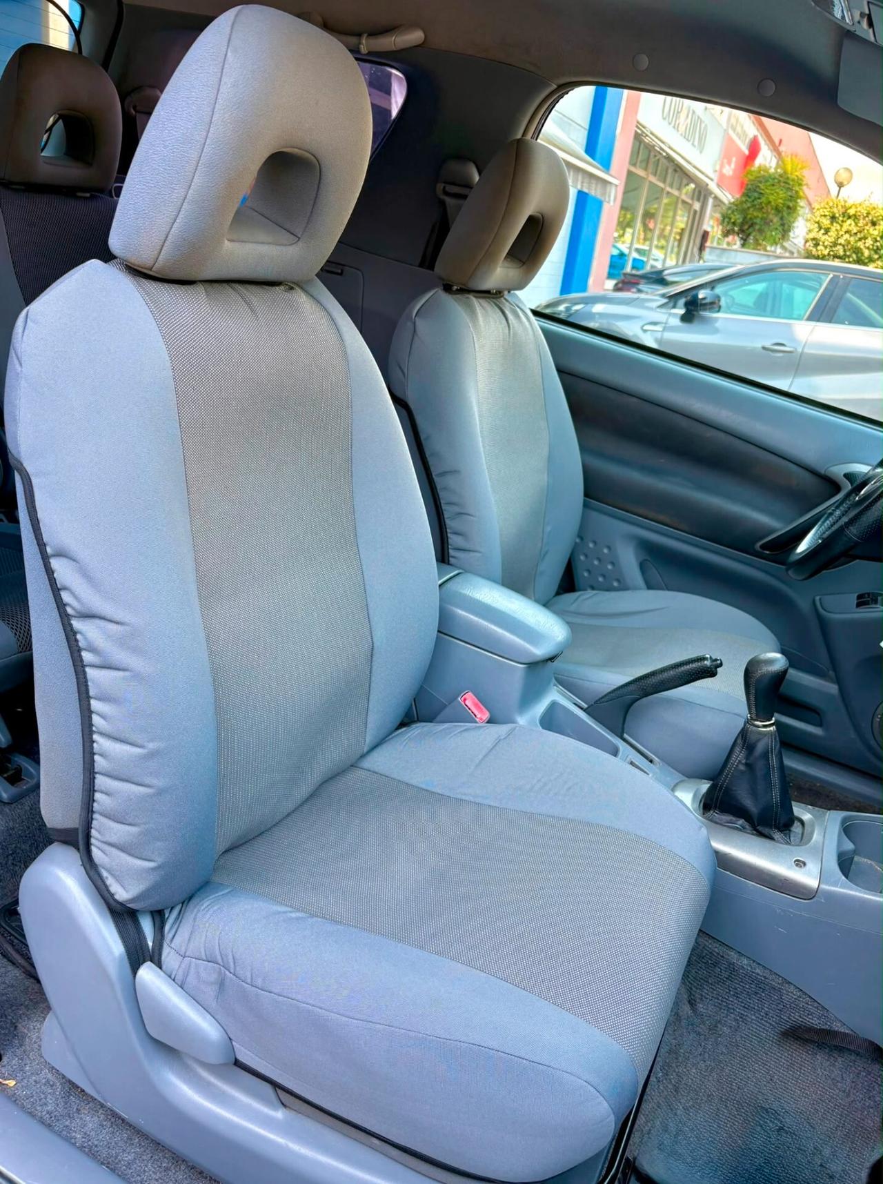 Toyota RAV 4 RAV4 2.0 Tdi D-4D cat 3 porte Sol