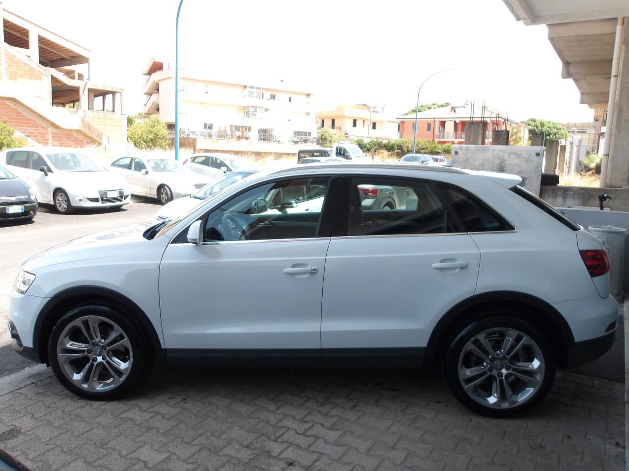 Audi Q3 2.0 tdi 140cv