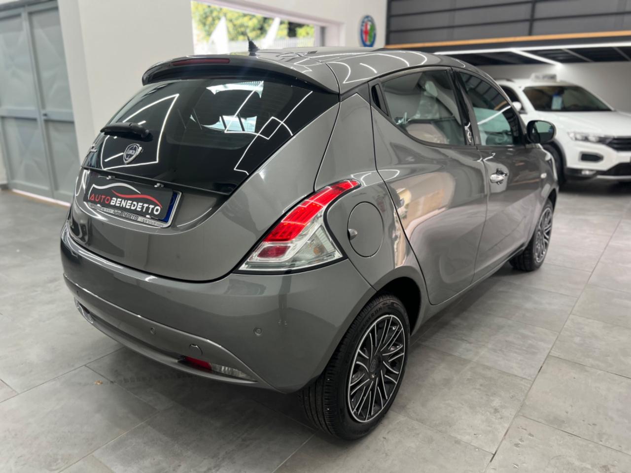 Lancia Ypsilon 1.2 69 CV GPL Ecochic Gold 2019